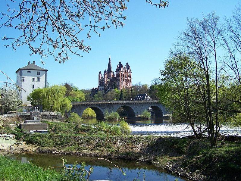Charmante Ferienwohnung Limburg Limburg an der Lahn Buitenkant foto
